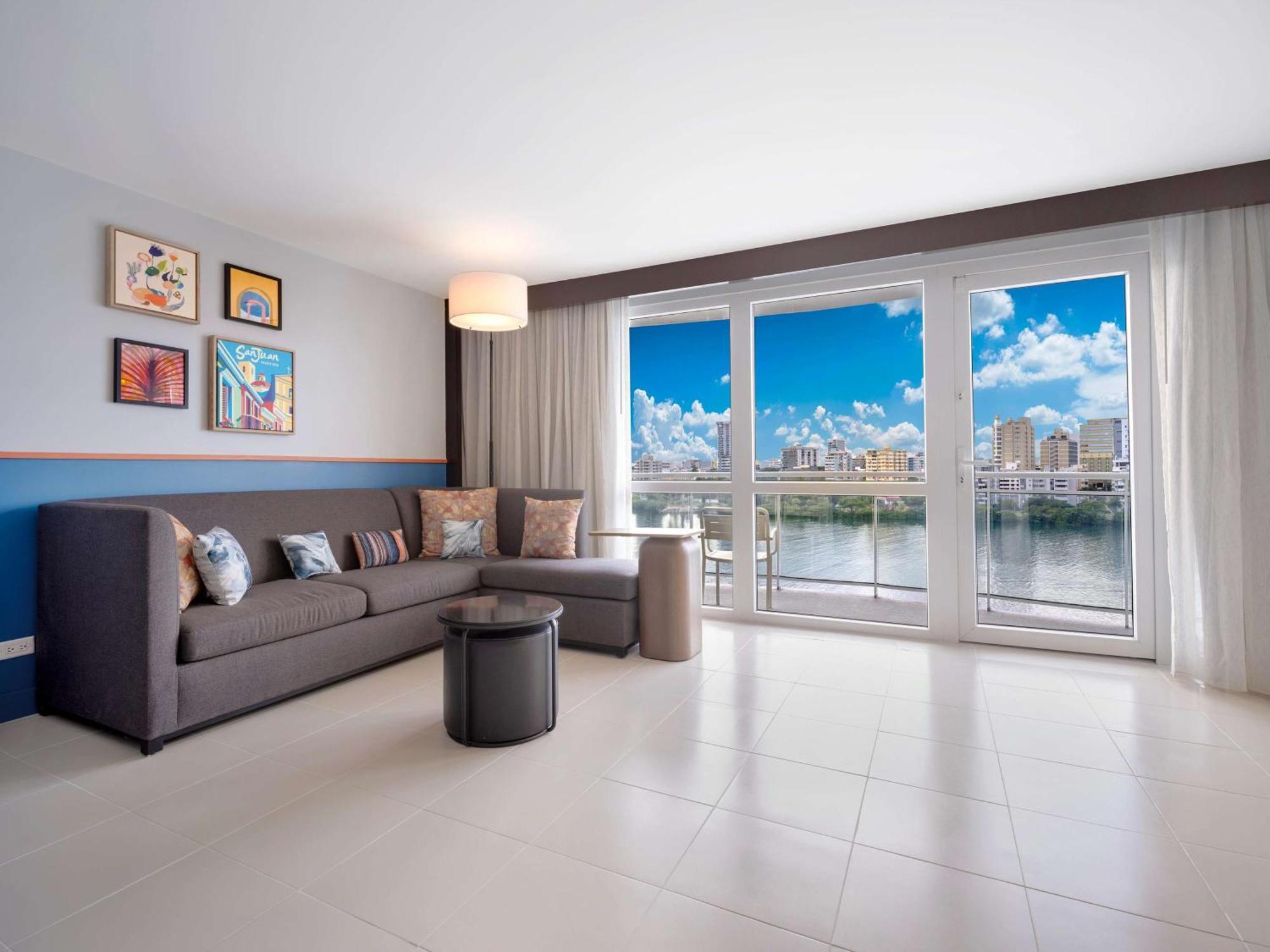 Hilton Garden Inn San Juan Condado Extérieur photo